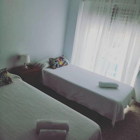 Hostal La Parada Hotel Huelva Eksteriør billede
