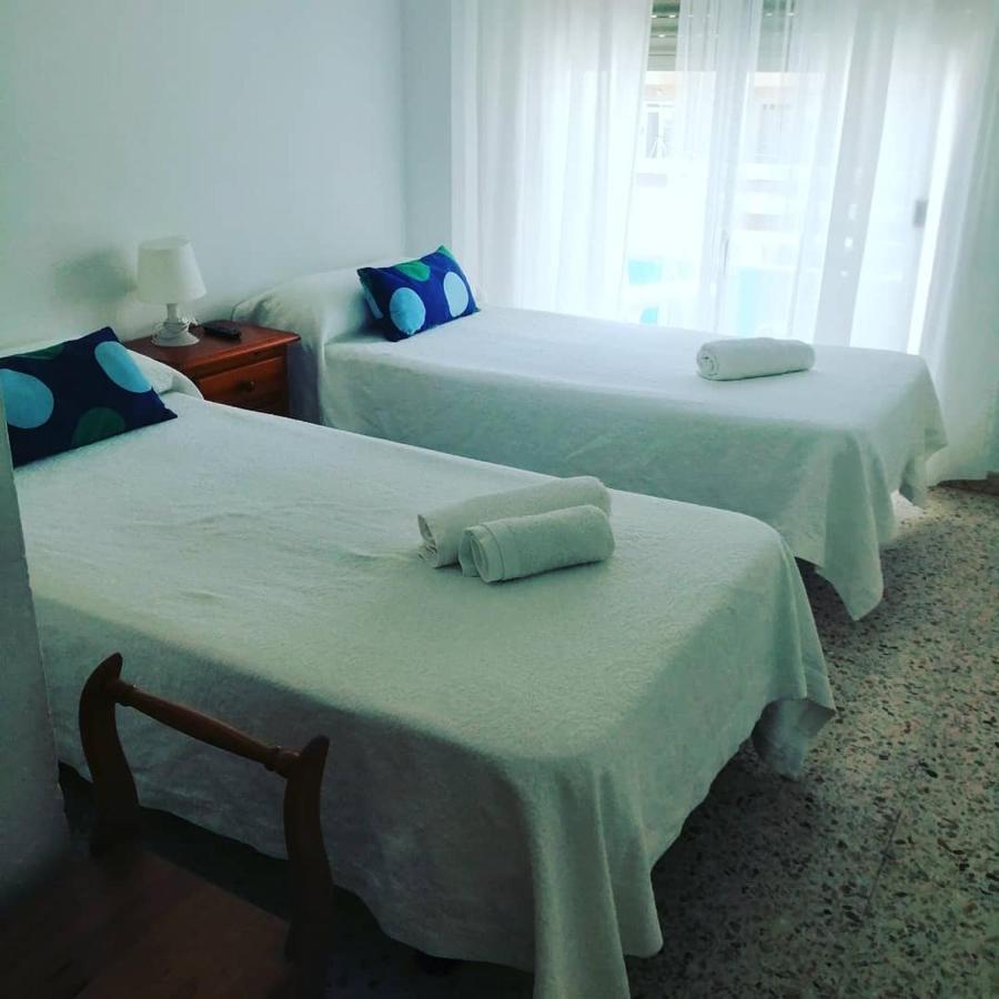Hostal La Parada Hotel Huelva Eksteriør billede